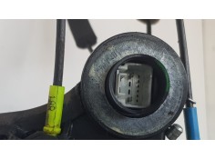 Recambio de cerradura puerta trasera izquierda para toyota avensis berlina (t25) 2.0 d4d 115 referencia OEM IAM   