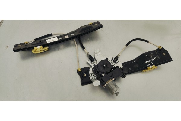 Recambio de elevalunas delantero derecho para opel insignia berlina 2.0 cdti referencia OEM IAM 20951582  