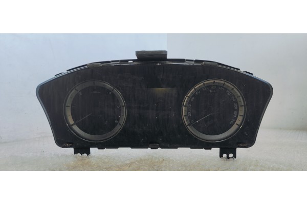 Recambio de cuadro instrumentos para ssangyong rexton 2.2 xdi 180 fap referencia OEM IAM 8022036020  