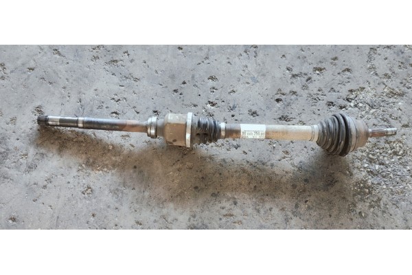 Recambio de transmision delantera derecha para peugeot 208 1.6 hdi 92 fap referencia OEM IAM 9686025480  