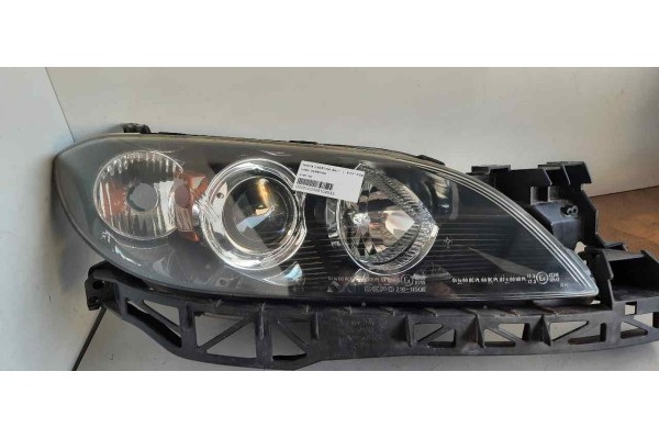 Recambio de faro derecho para mazda 3 berlina (bk) 1.6 16v cat referencia OEM IAM 2161150  
