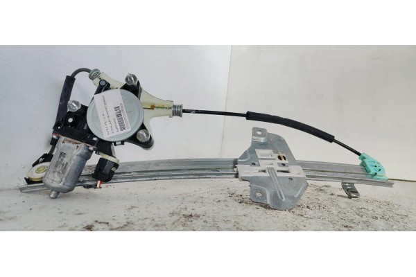 Recambio de elevalunas delantero derecho para kia rio (yb) 1.2i 85 referencia OEM IAM 824601W000  