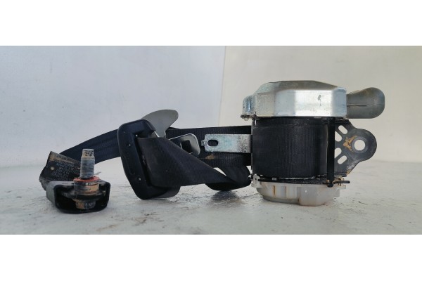 Recambio de cinturon seguridad delantero derecho para kia rio (yb) 1.2i 85 referencia OEM IAM 888801W600  