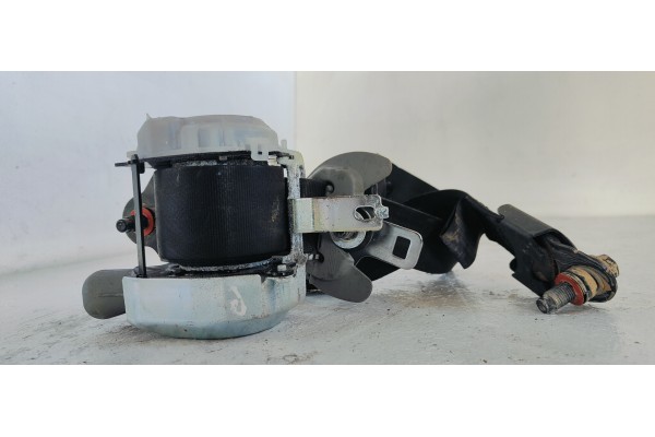 Recambio de cinturon seguridad delantero izquierdo para kia rio (yb) 1.2i 85 referencia OEM IAM 888701W600  