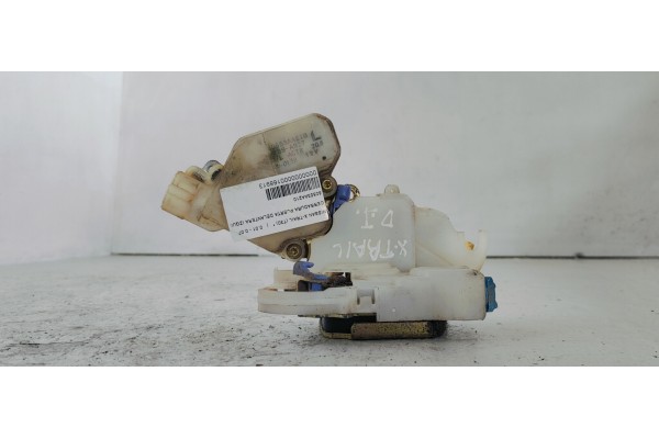 Recambio de cerradura puerta delantera izquierda para nissan x-trail (t30) referencia OEM IAM 80553AA210  