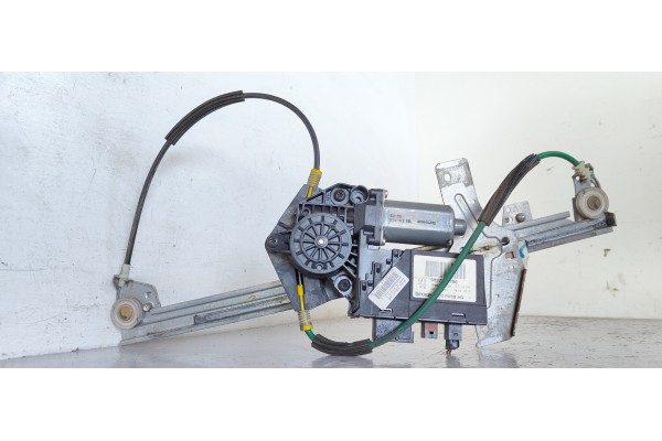 Recambio de elevalunas delantero derecho para peugeot 307 (s1) 2.0 hdi cat referencia OEM IAM 9637139380  