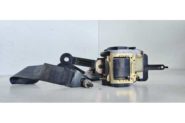 Recambio de cinturon seguridad delantero derecho para nissan primera berlina (p12) 2.0 16v cat referencia OEM IAM   