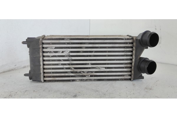 Recambio de intercooler para citroen c4 picasso exclusive referencia OEM IAM 9684212480  