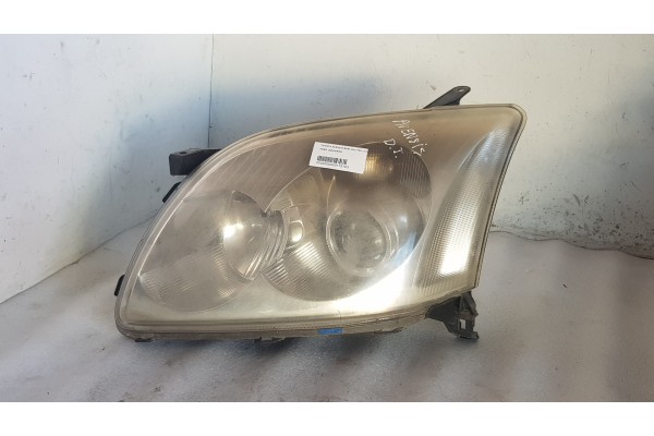 Recambio de faro izquierdo para toyota avensis berlina (t25) 2.0 d4d 115 referencia OEM IAM   