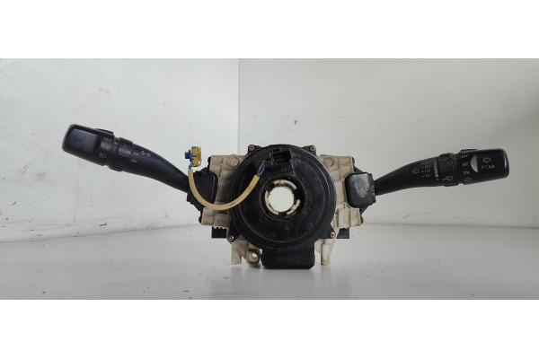 Recambio de mando multifuncion para kia sorento 2.5 crdi cat referencia OEM IAM   