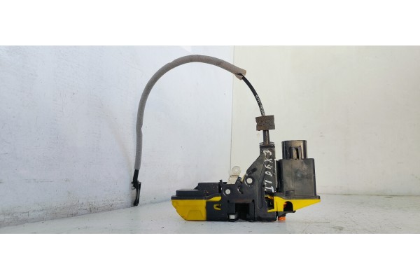 Recambio de cerradura puerta trasera izquierda para volvo xc90 d5 referencia OEM IAM 30663048  