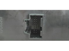 Recambio de mando elevalunas delantero izquierdo para kia carnival 2.9 crdi cat referencia OEM IAM 935704D3200T  