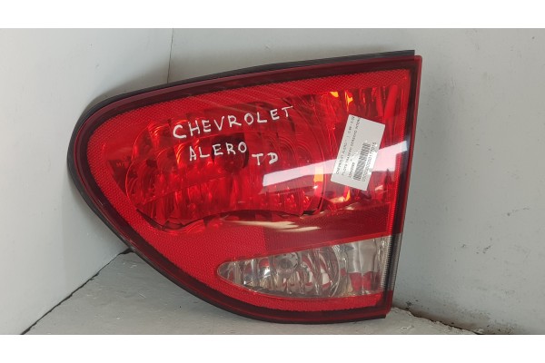 Recambio de piloto trasero derecho interior para chevrolet alero referencia OEM IAM 22642086  