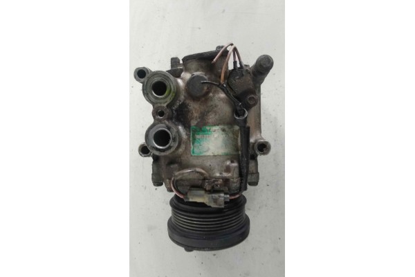 Recambio de compresor aire acondicionado para ford fiesta berlina 1.8 diesel cat referencia OEM IAM TRV0903501  
