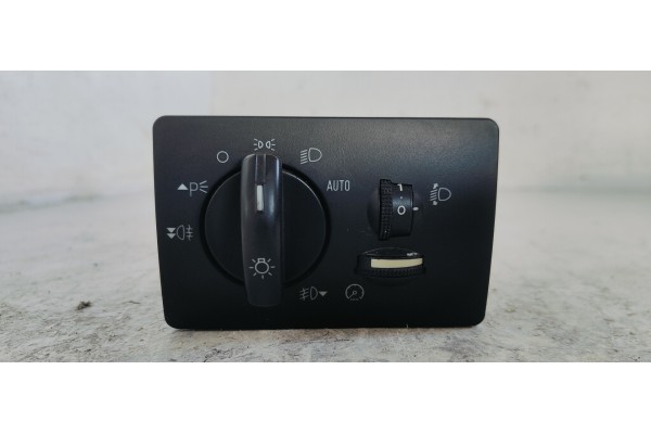 Recambio de mando luces para ford focus berlina (cap) ambiente (d) referencia OEM IAM 4M5T13A024CA  