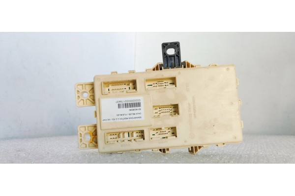 Recambio de caja reles / fusibles para ssangyong rexton 2.2 xdi 180 fap referencia OEM IAM 8219036060  