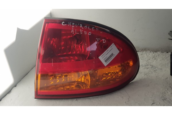 Recambio de piloto trasero derecho para chevrolet alero referencia OEM IAM 22640818  