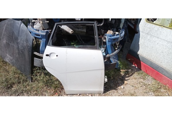 Recambio de puerta trasera derecha para seat altea (5p1) 1.6 tdi referencia OEM IAM   