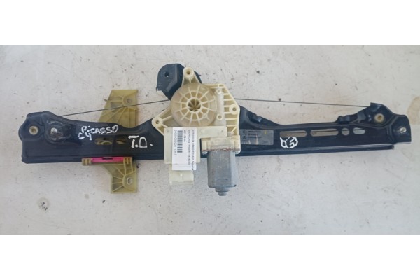 Recambio de elevalunas trasero derecho para citroen c4 grand picasso exclusive referencia OEM IAM 9676172380  