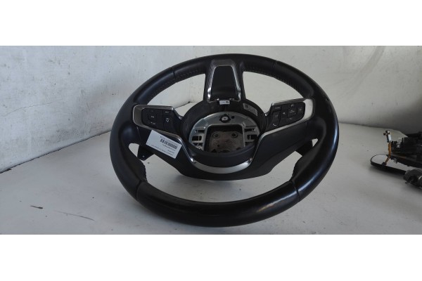 Recambio de volante para jaguar f-pace 2.0 diesel cat referencia OEM IAM JX733F563FA8PVJ  