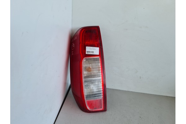 Recambio de piloto trasero izquierdo para opel movano (2004 =>) 1.9 cdti cat (f9q-774 / l40) referencia OEM IAM   