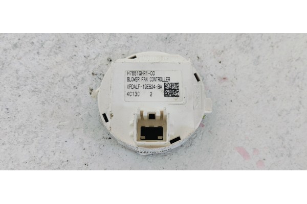 Recambio de resistencia calefaccion para mazda 6 kombi ()(.2012) 2.0i 145 referencia OEM IAM H7651GHR100  