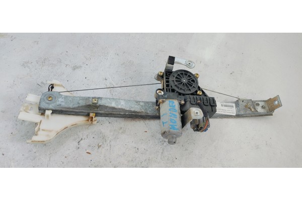 Recambio de elevalunas trasero izquierdo para ford mondeo berlina (ge) titanium (d) referencia OEM IAM 0130821773  