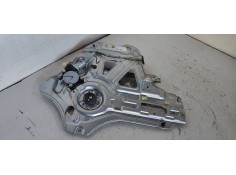 ELEVALUNAS DELANTERO DERECHO 824604D000 