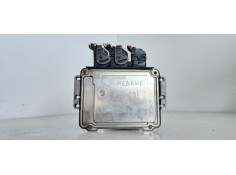 Recambio de centralita motor uce para renault megane ii berlina 5p 1.9 dci diesel referencia OEM IAM 0281011275  
