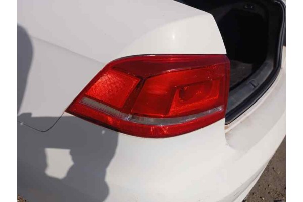 Recambio de piloto trasero izquierdo para volkswagen passat lim. (362) berlina edition bluemotion referencia OEM IAM   