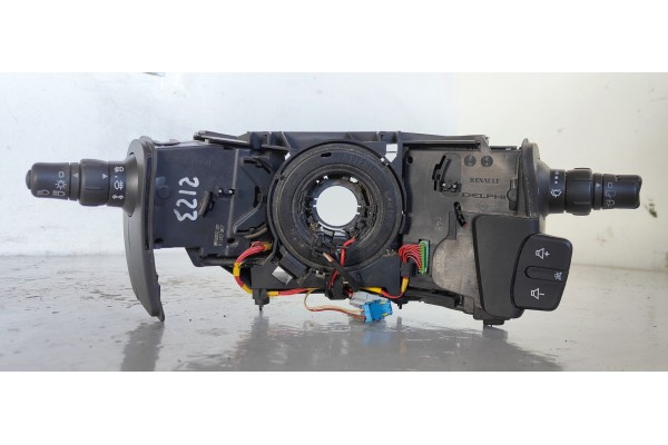 Recambio de mando multifuncion para renault modus 1.2 16v referencia OEM IAM 88102002207  