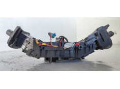 Recambio de mando multifuncion para renault modus 1.2 16v referencia OEM IAM 88102002207  