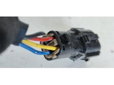 Recambio de cerradura puerta delantera izquierda para kia carnival ii 2.9 crdi lx referencia OEM IAM   