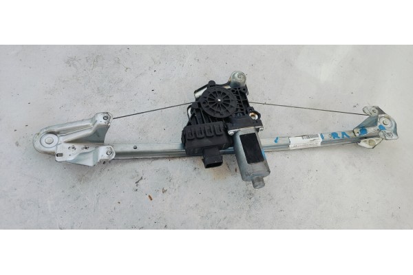 Recambio de elevalunas trasero derecho para opel zafira b edition ´´111 jahre´´ referencia OEM IAM 13132232  