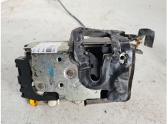 Recambio de cerradura puerta trasera derecha para ford fiesta (cbk) 1.4 tdci cat referencia OEM IAM 2S6AA264B  
