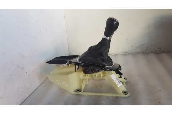 Recambio de palanca cambio para mazda 6 kombi ()(.2012) 2.0i 145 referencia OEM IAM KE40B  