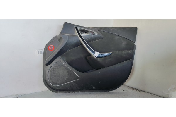 Recambio de guarnecido puerta delantera derecha para opel astra j lim. enjoy referencia OEM IAM   