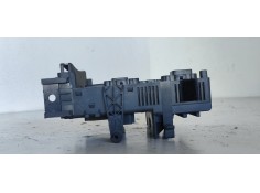 Recambio de caja reles / fusibles para renault laguna ii (bg0) 1.9 dci diesel referencia OEM IAM 8200283817  