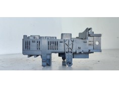Recambio de caja reles / fusibles para renault laguna ii (bg0) 1.9 dci diesel referencia OEM IAM 8200283817  