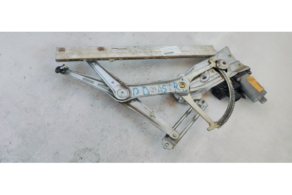 Recambio de elevalunas delantero derecho para opel astra g berlina edition referencia OEM IAM 90521876  