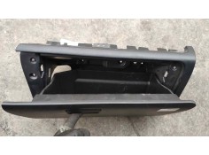 Recambio de guantera para subaru forester 2.0 diesel cat referencia OEM IAM   