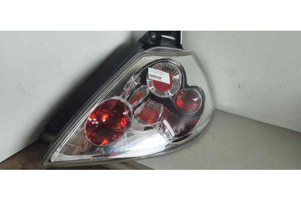 Recambio de piloto trasero derecho para renault megane ii berlina 3p 1.4 16v referencia OEM IAM   