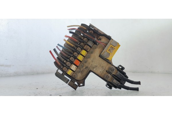 Recambio de caja reles / fusibles para citroen c4 grand picasso business referencia OEM IAM 9662914480  