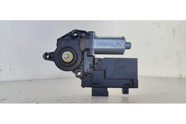 Recambio de motor elevalunas delantero izquierdo para peugeot 307 (s1) xs referencia OEM IAM 9634457580  