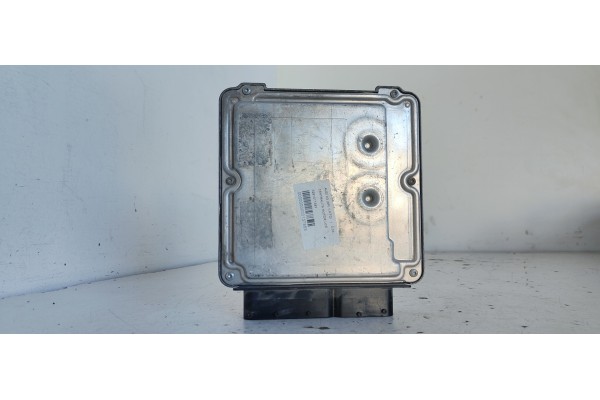 Recambio de centralita motor uce para audi a3 (8p) 1.9 tdi referencia OEM IAM 0281011383  