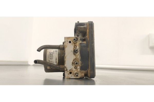 Recambio de abs para ssangyong korando 2.2 xdi 180 fap referencia OEM IAM BE6003R600  