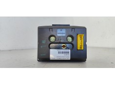 Recambio de pantalla multifuncion para opel zafira a elegance referencia OEM IAM 090589755  