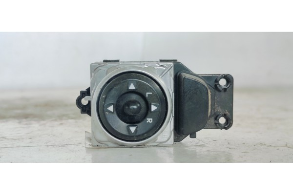 Recambio de mando retrovisor para hyundai i30 (gd) 1.4crdi 90 fap referencia OEM IAM 39Y4811110  