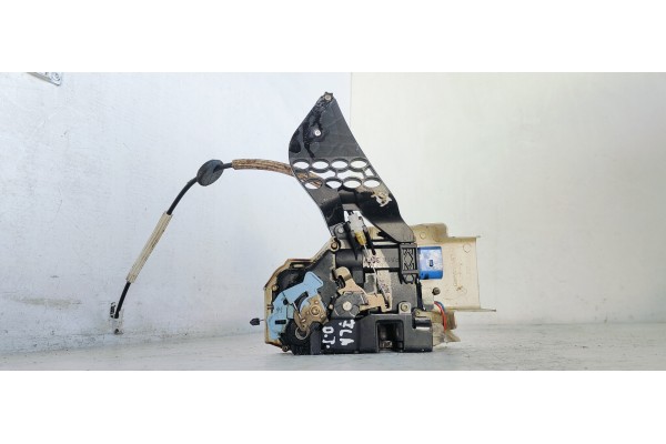 Recambio de cerradura puerta delantera izquierda para volkswagen touareg (7la) tdi r5 referencia OEM IAM   