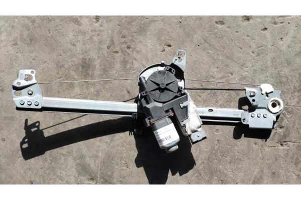 Recambio de elevalunas delantero izquierdo para citroen c3 1.1 referencia OEM IAM 963912 030304 400619F